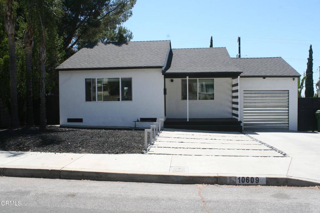 10609 Fernglen AVE, Tujunga, CA 91042