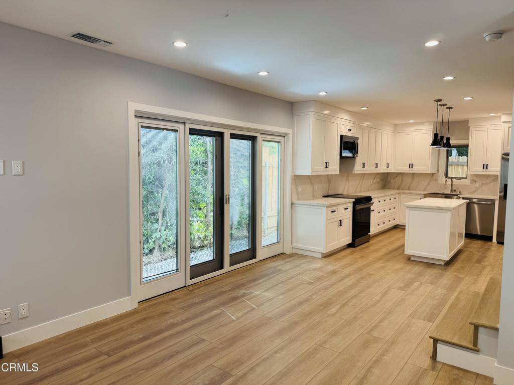 188 Cedar Crest AVE #6, South Pasadena, CA 91030