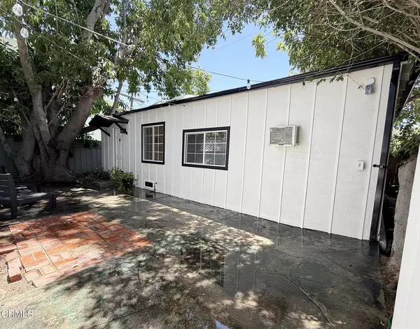 10832 Otsego ST, Los Angeles, CA 91602