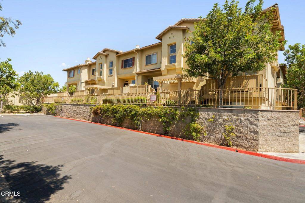 Anaheim, CA 92802,489 W Summerfield CIR