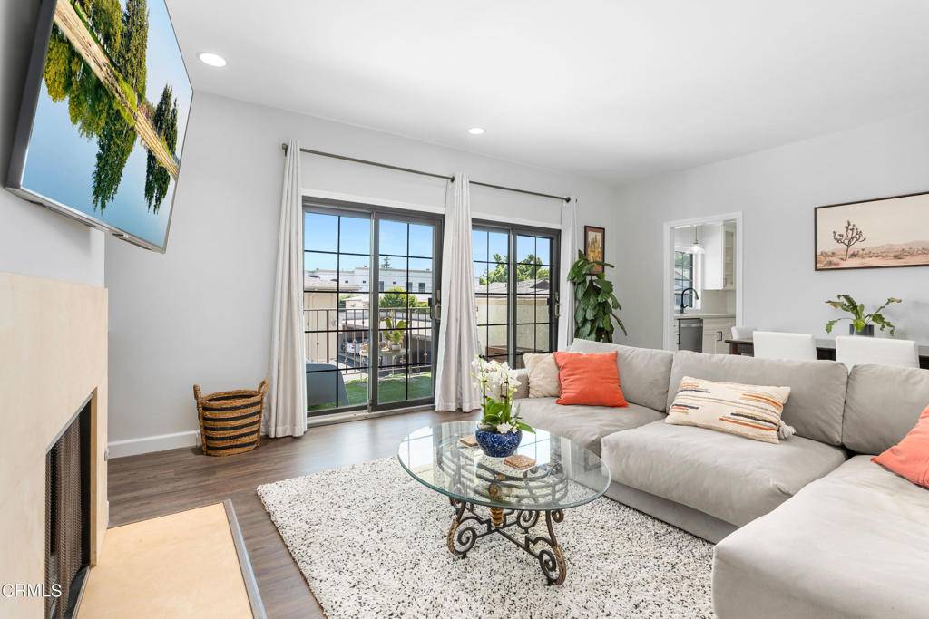Pasadena, CA 91101,227 S Madison AVE #206