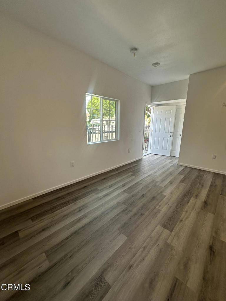 1441 N Carmelita AVE, Los Angeles, CA 90063