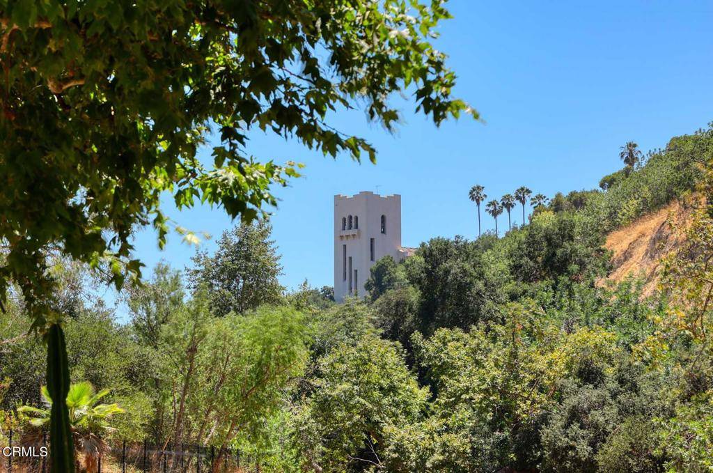 Los Angeles, CA 90042,204 N Avenue 49