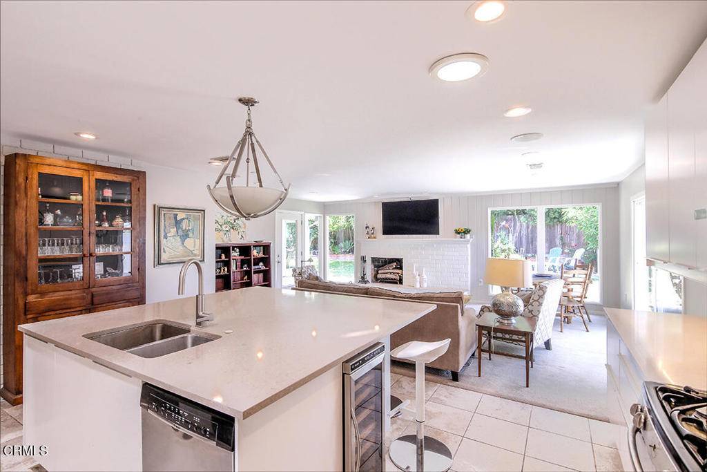 Pasadena, CA 91107,1160 Daveric DR