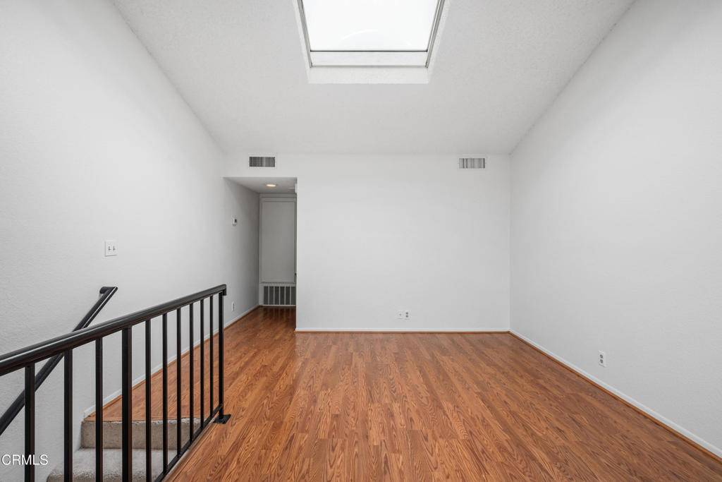 Pasadena, CA 91101,137 N Oak Knoll AVE #27