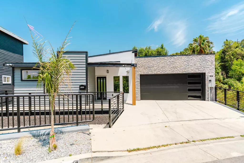 Los Angeles, CA 90065,2409 Yorkshire DR
