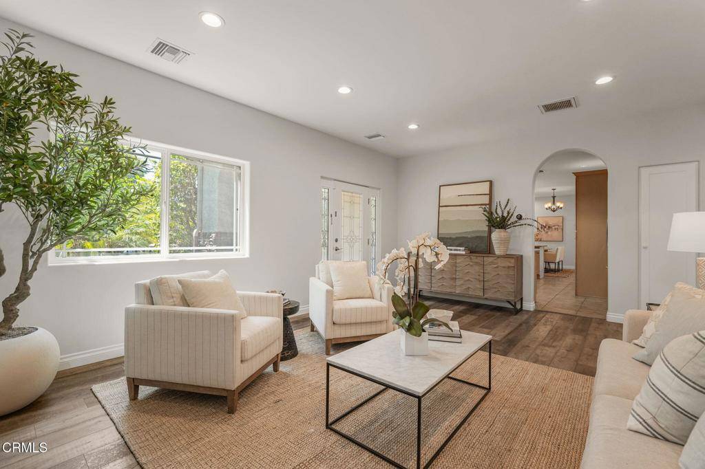 Pasadena, CA 91104,1842 Sinaloa AVE