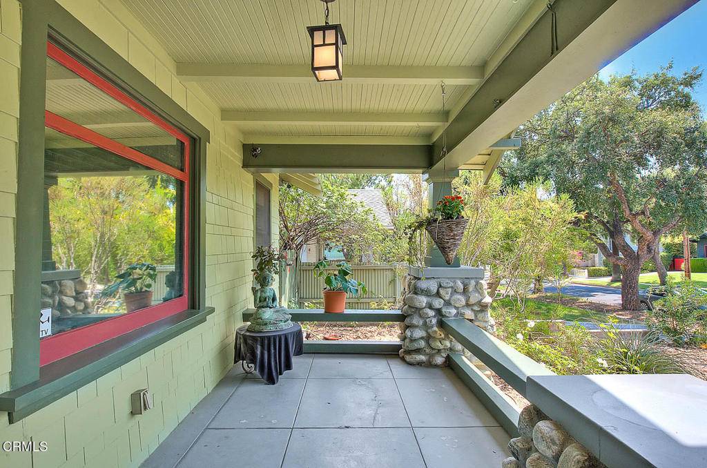 Pasadena, CA 91104,1266 N Mentor AVE