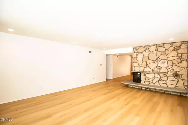 Los Angeles, CA 90042,1101 Larker AVE