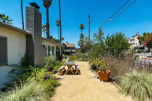Pasadena, CA,1460 N Marengo AVE