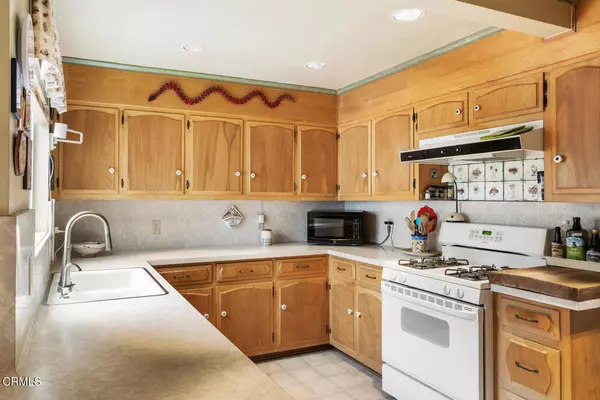 Altadena, CA 91001,3624 Leilani WAY