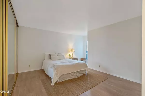Pasadena, CA 91101,355 S Los Robles AVE #337
