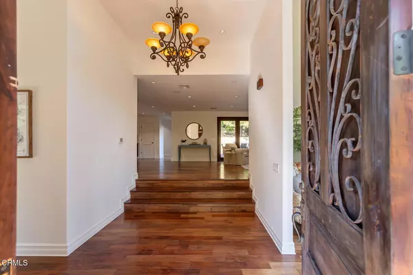 Glendale, CA 91208,1961 El Arbolita DR