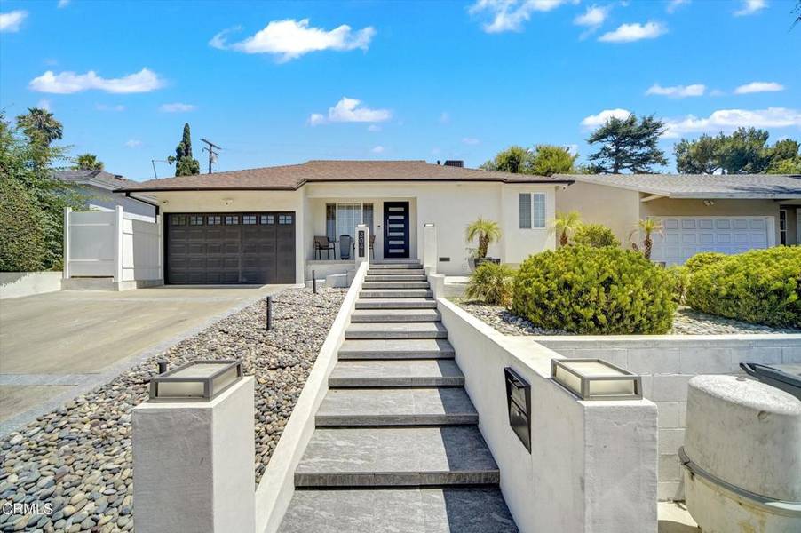 3041 Alabama ST, La Crescenta, CA 91214