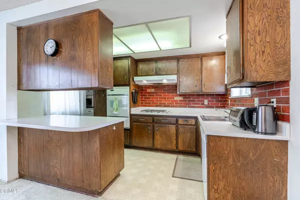 Rowland Heights, CA 91748,19385 baelen ST