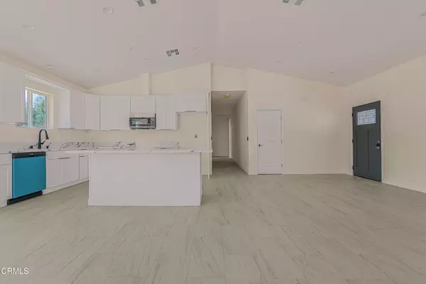 Littlerock, CA 93543,9860 E Avenue S-8