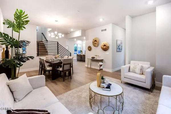 719 S Marengo AVE #10, Pasadena, CA 91106