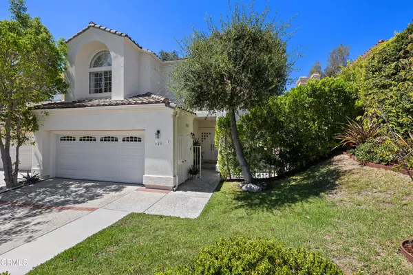 Glendale, CA 91208,989 Calle La Primavera