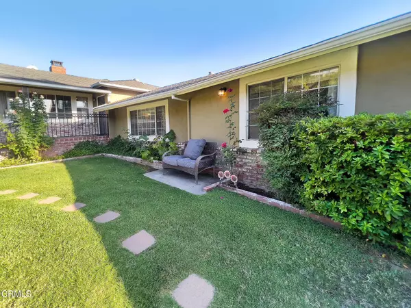 La Crescenta, CA 91214,3058 Cloudcrest RD