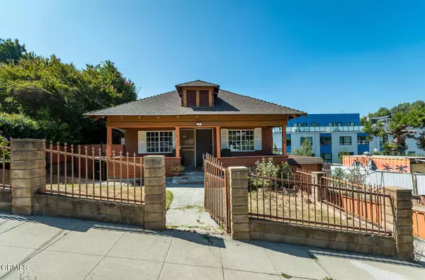 2132 branden ST, Los Angeles, CA 90026