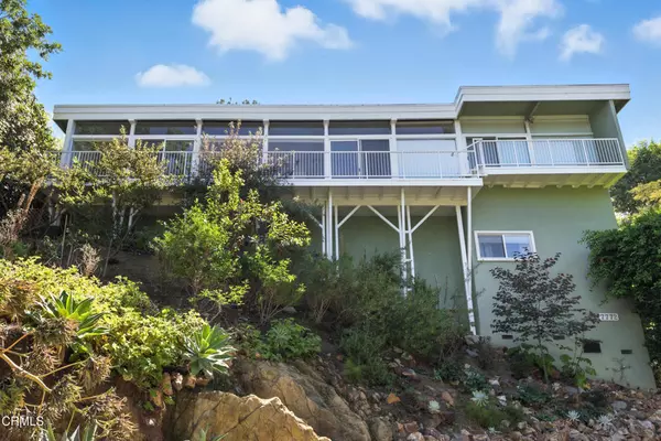 7772 Torreyson DR, Los Angeles, CA 90046