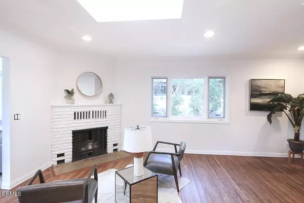 La Canada Flintridge, CA 91011,5245 Bubbling Well LN