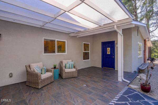 La Canada Flintridge, CA 91011,5245 Bubbling Well LN