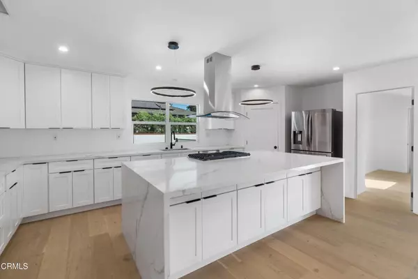 Pasadena, CA 91107,3880 SHADOW GROVE RD