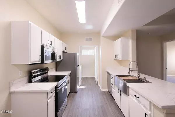 Murrieta, CA 92562,24909 Madison AVE #8-24