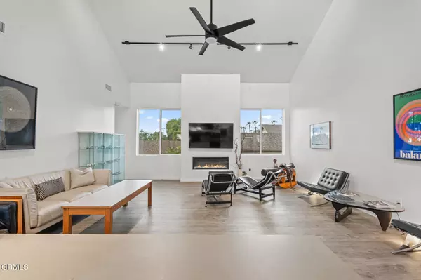 Altadena, CA 91001,1818 New York DR