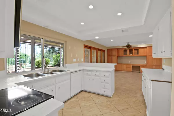 Fullerton, CA 92835,728 Arroues DR