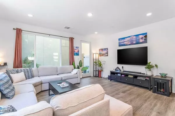Irvine, CA 92618,130 Allusion