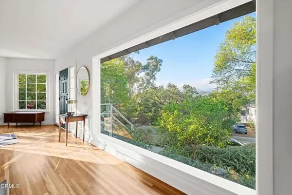 Los Angeles, CA 90042,6518 Short WAY