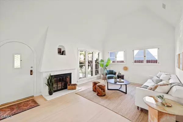 Los Angeles, CA 90041,1632 Oak Grove DR