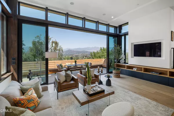 Los Angeles, CA 90065,4209 Sea View LN