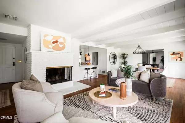 Pasadena, CA 91107,1640 N Altadena DR