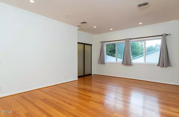 Tujunga, CA 91042,6830 Day Street