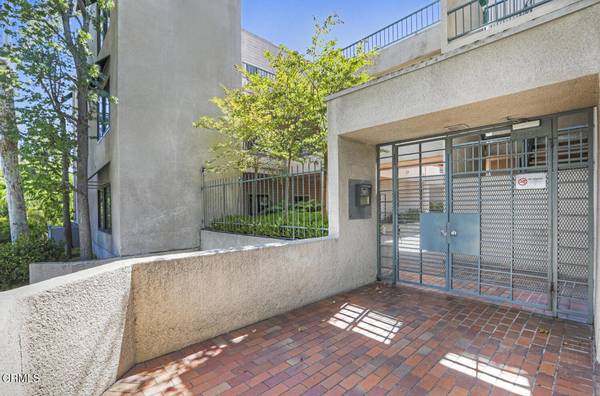 Pasadena, CA 91104,1310 E Orange Grove BLVD #124