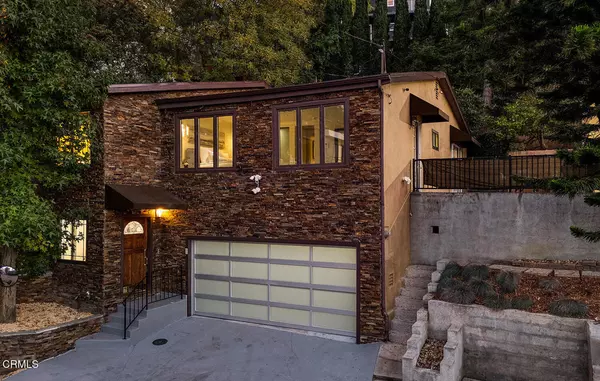 1038 Oban DR, Los Angeles, CA 90065