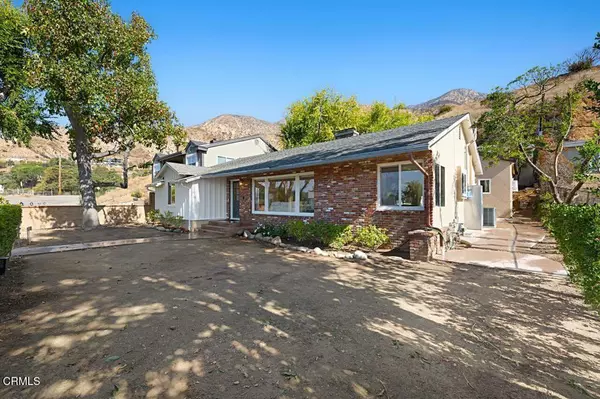 Altadena, CA 91001,1191 E Loma Alta Dr. DR