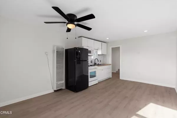 Los Angeles, CA 90026,822 Laveta TER