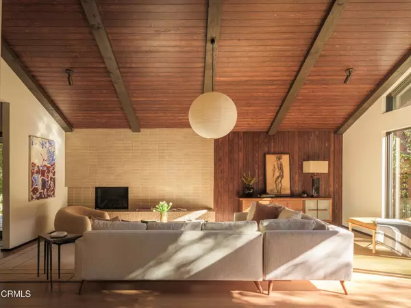 La Canada Flintridge, CA 91011,1116 Flintridge AVE