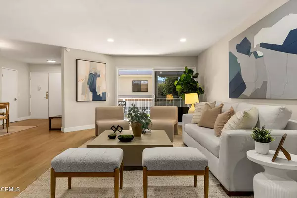 Los Angeles, CA 91403,4542 Willis AVE #206