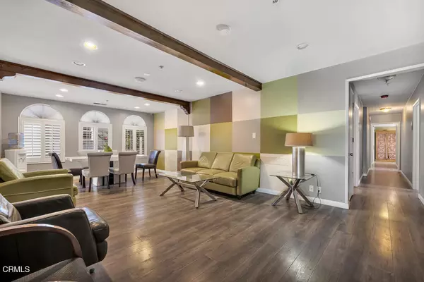 Lake Balboa, CA 91406,15743 Covello ST