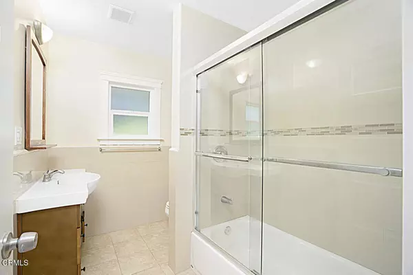 Pasadena, CA,160 N Greenwood AVE