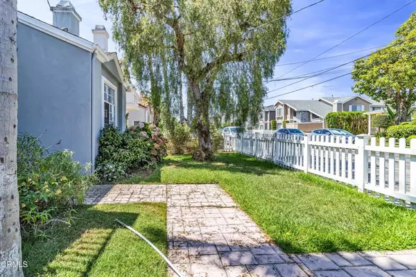 Redondo Beach, CA 90278,2512 Huntington LN #A