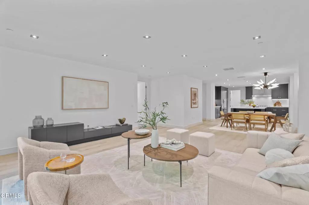 Beverly Hills, CA 90210,432 N Oakhurst DR #104