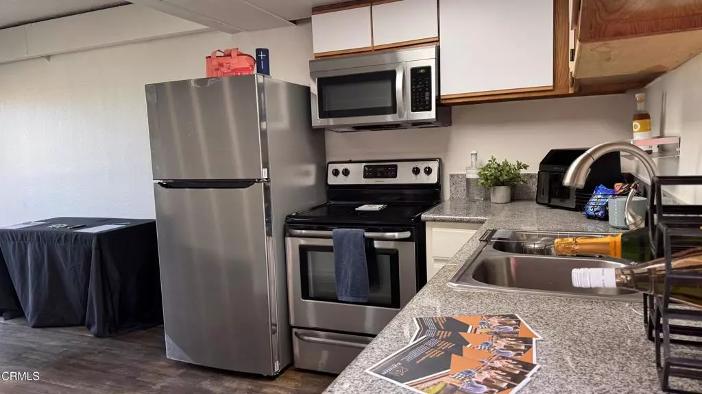 1450 Locust AVE #425, Long Beach, CA 90813