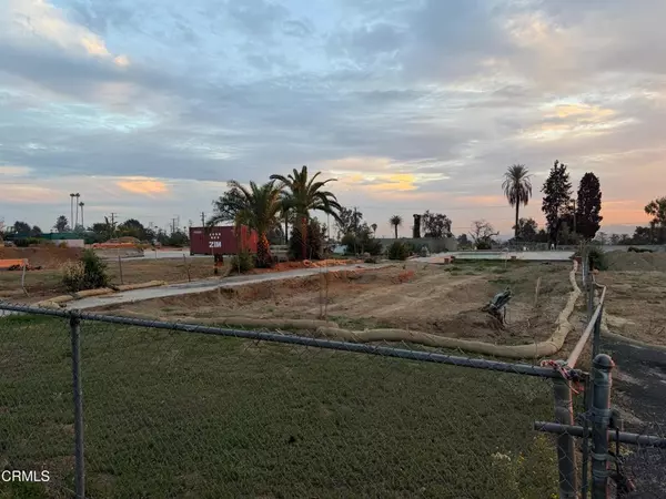 Altadena, CA 91001,60 W Palm ST