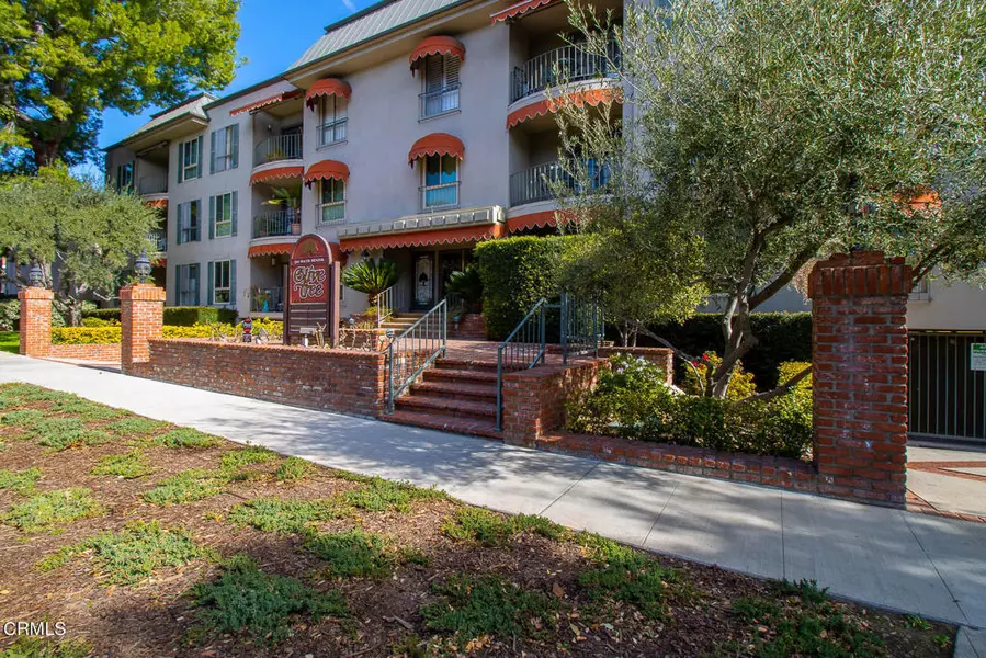 330 S Mentor AVE #302, Pasadena, CA 91106